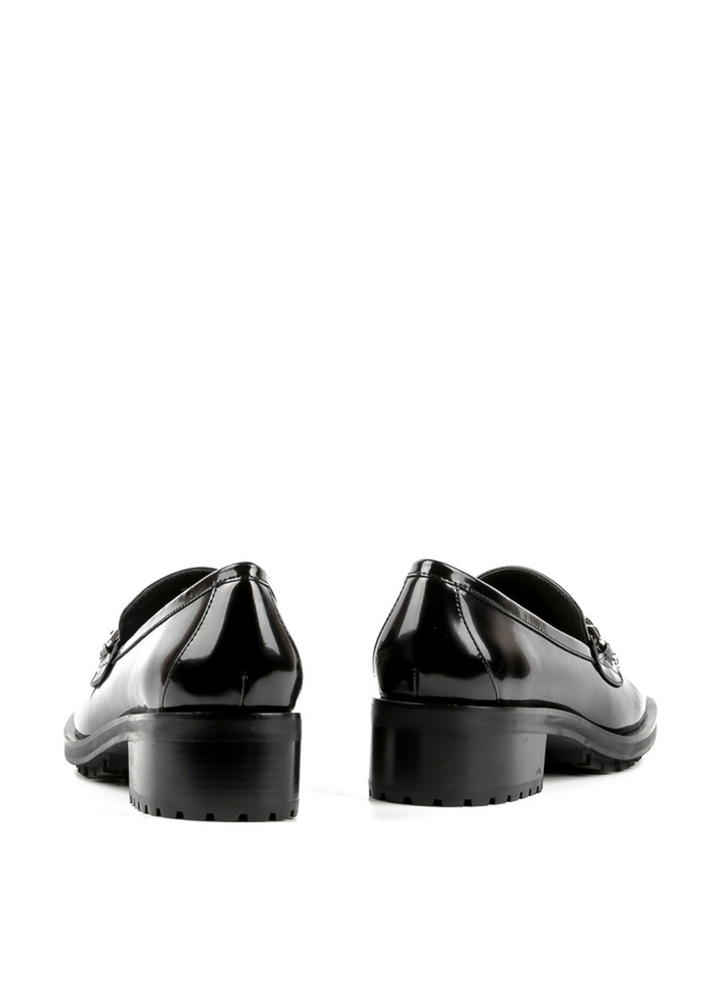 Туфли Le'BERDES на низком каблуке лаковые, с металлическими вставками