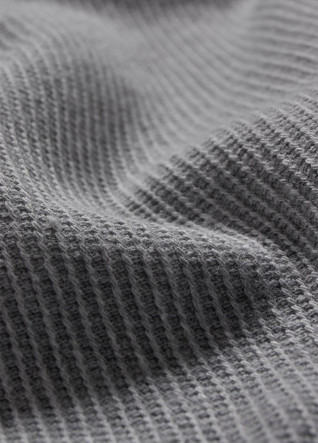 Светло-серая футболка C&A