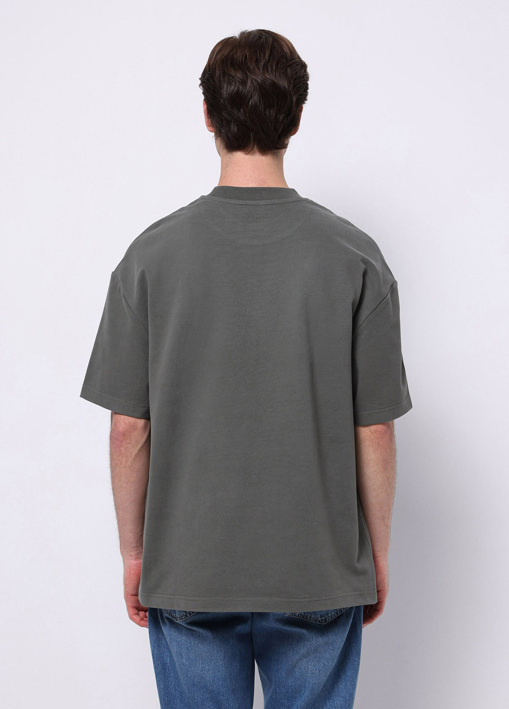 Серая футболка Colin's