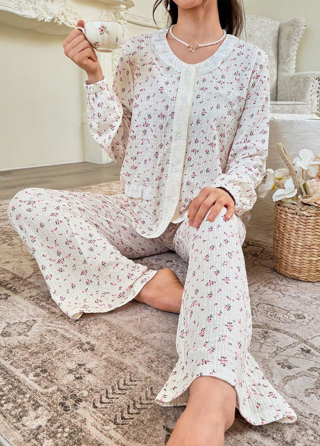 Кремовая всесезон пижама (рубашка, брюки) рубашка + брюки SHEIN