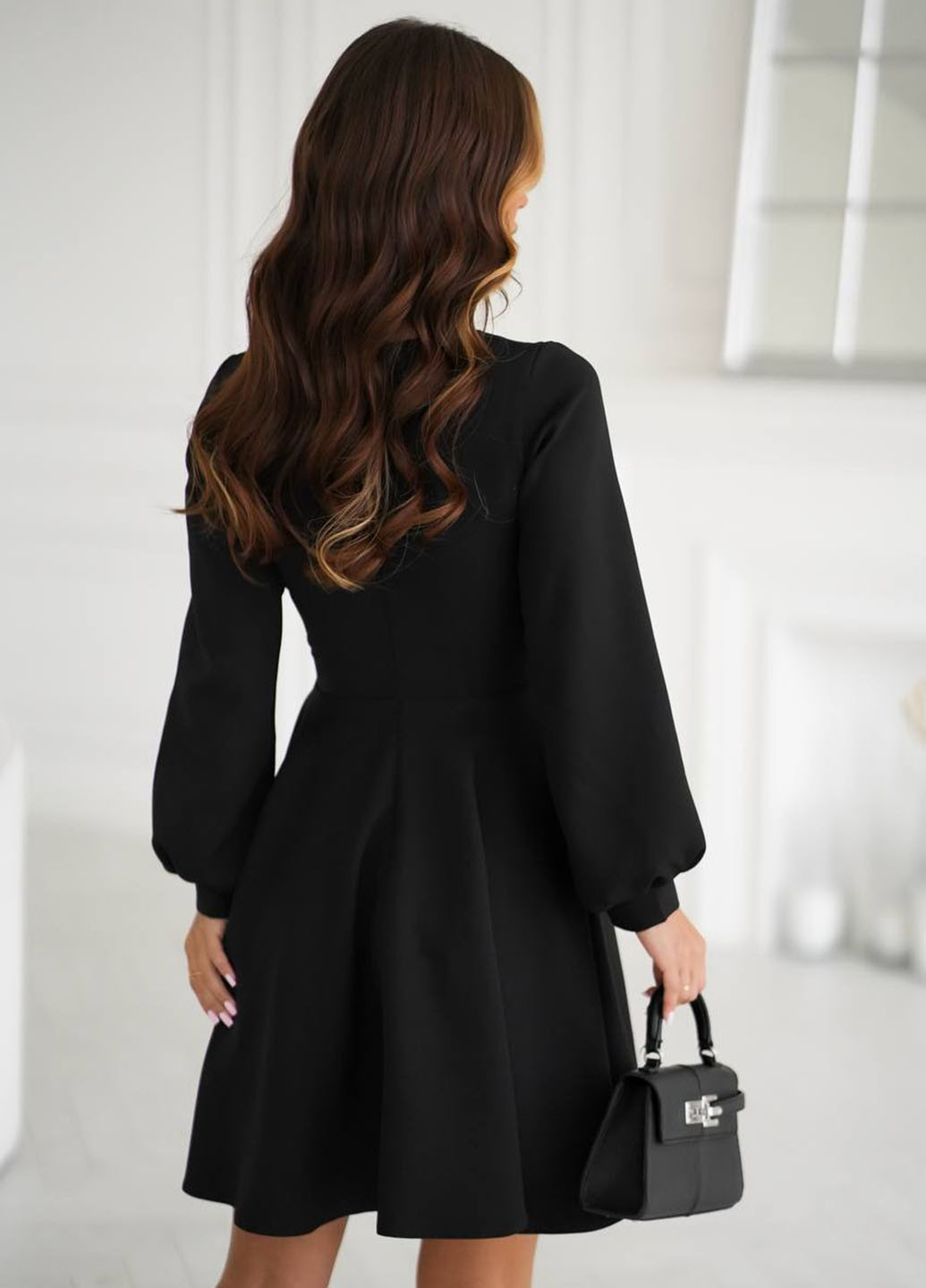 Черное праздничный, вечернее платье с юбкой-солнце No Brand однотонное