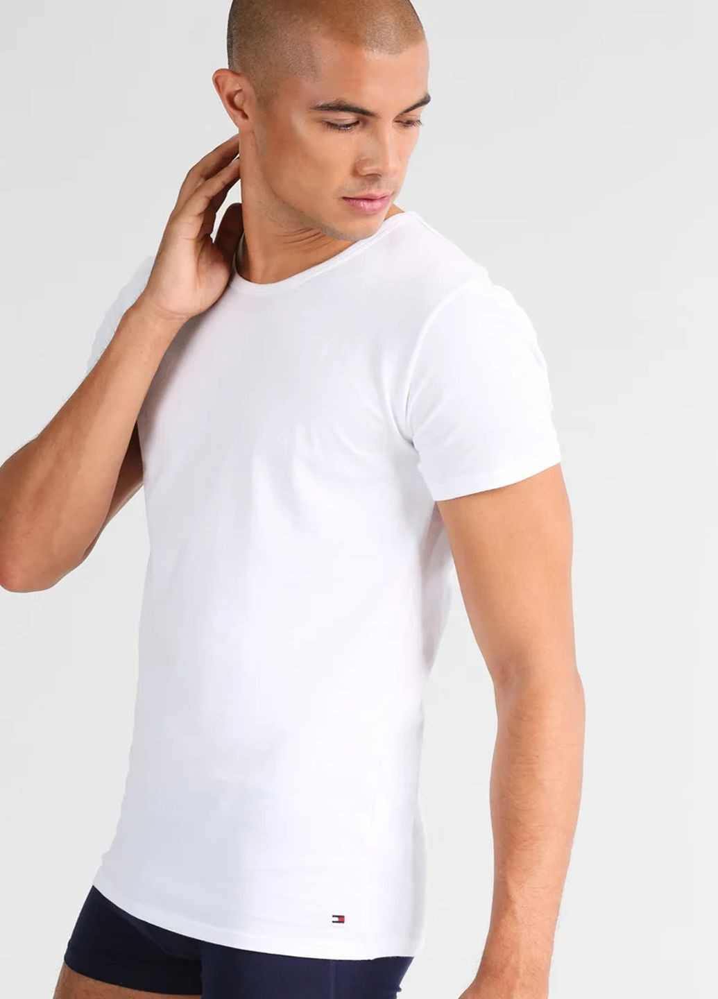 Белая футболка Tommy Hilfiger