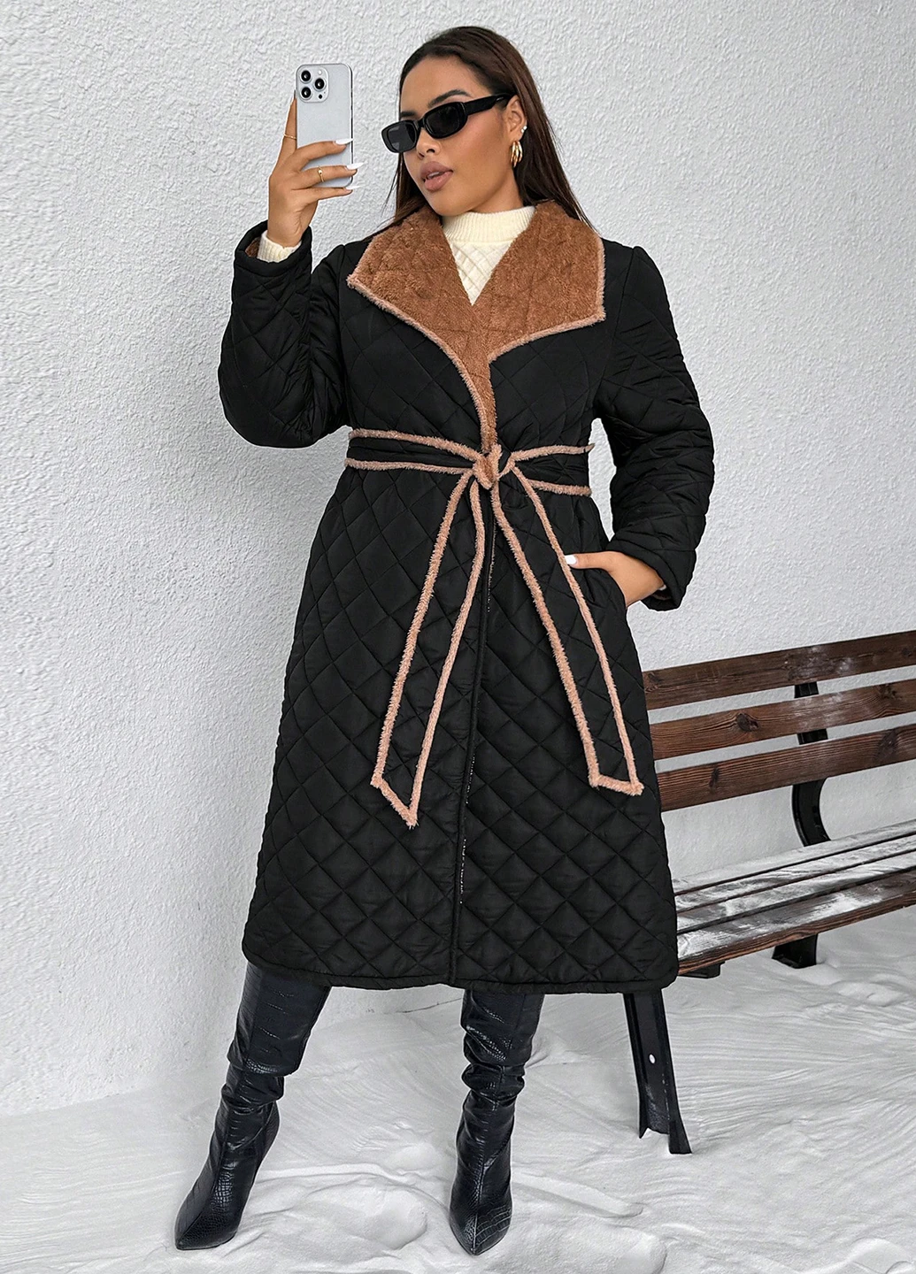 Чорна зимня куртка SHEIN