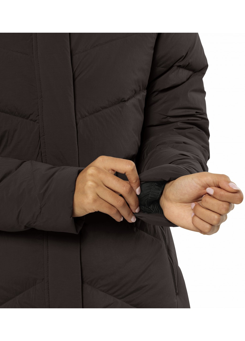 Темно-коричневый зимний Пуховик Jack Wolfskin