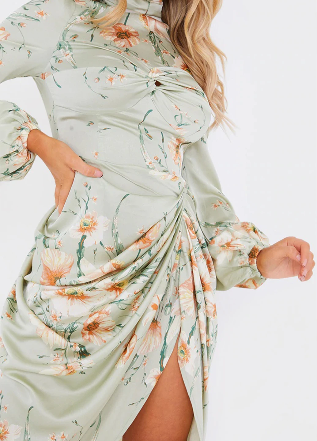 М'ятна кежуал сукня PrettyLittleThing з квітковим принтом