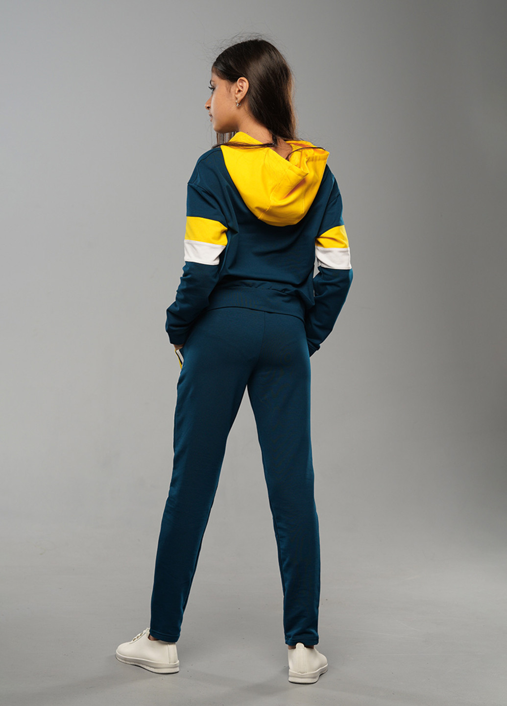 Морской волны демисезонный спортивный костюм с рисунком Sinthia (192445452)