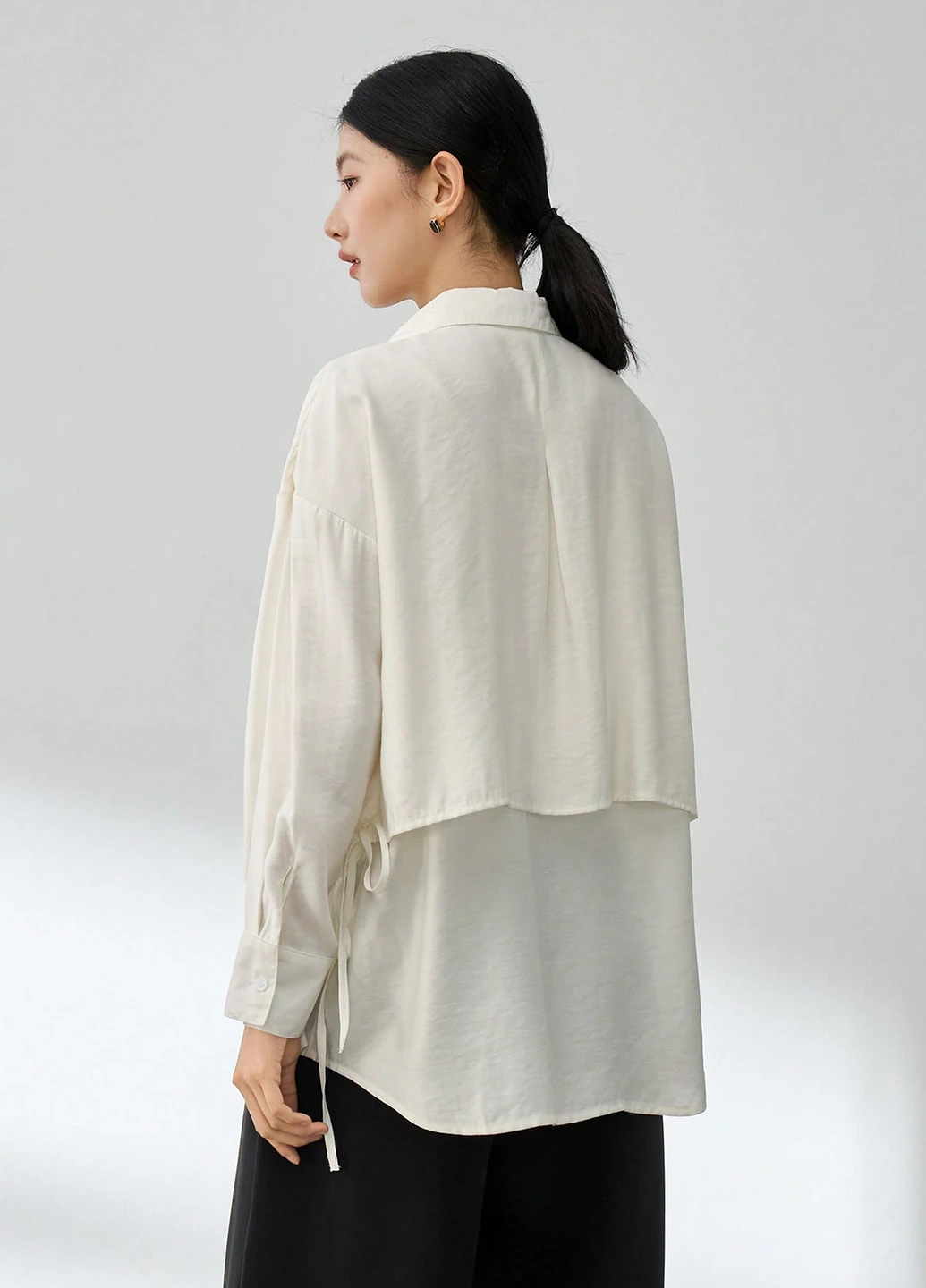 Молочная блуза SHEIN