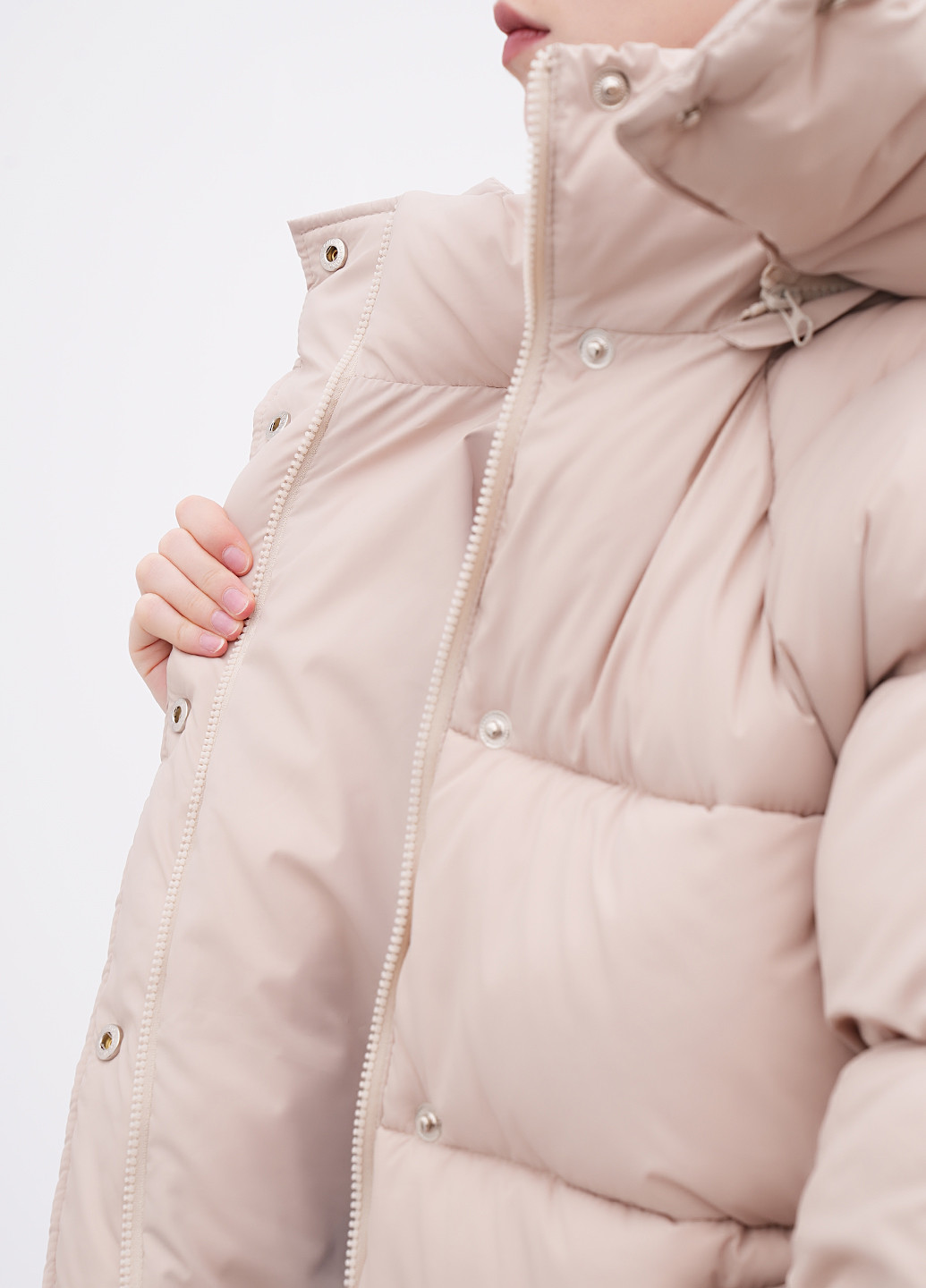 Бежевая зимняя куртка EQUILIBRI