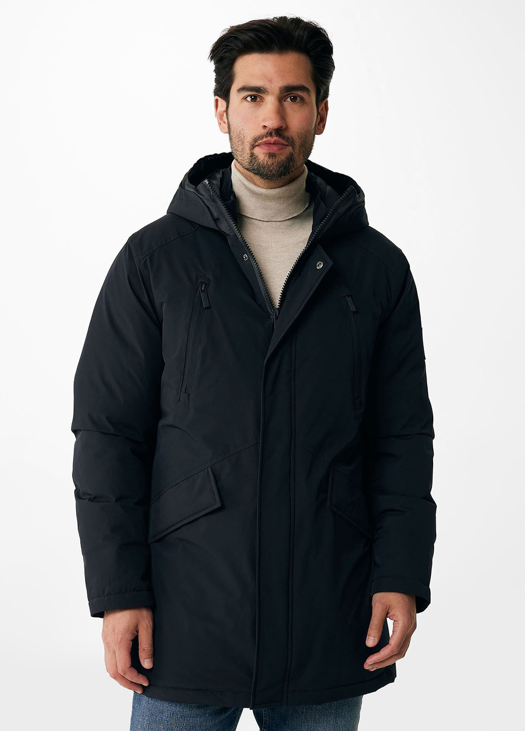 Черная зимняя куртка Mexx