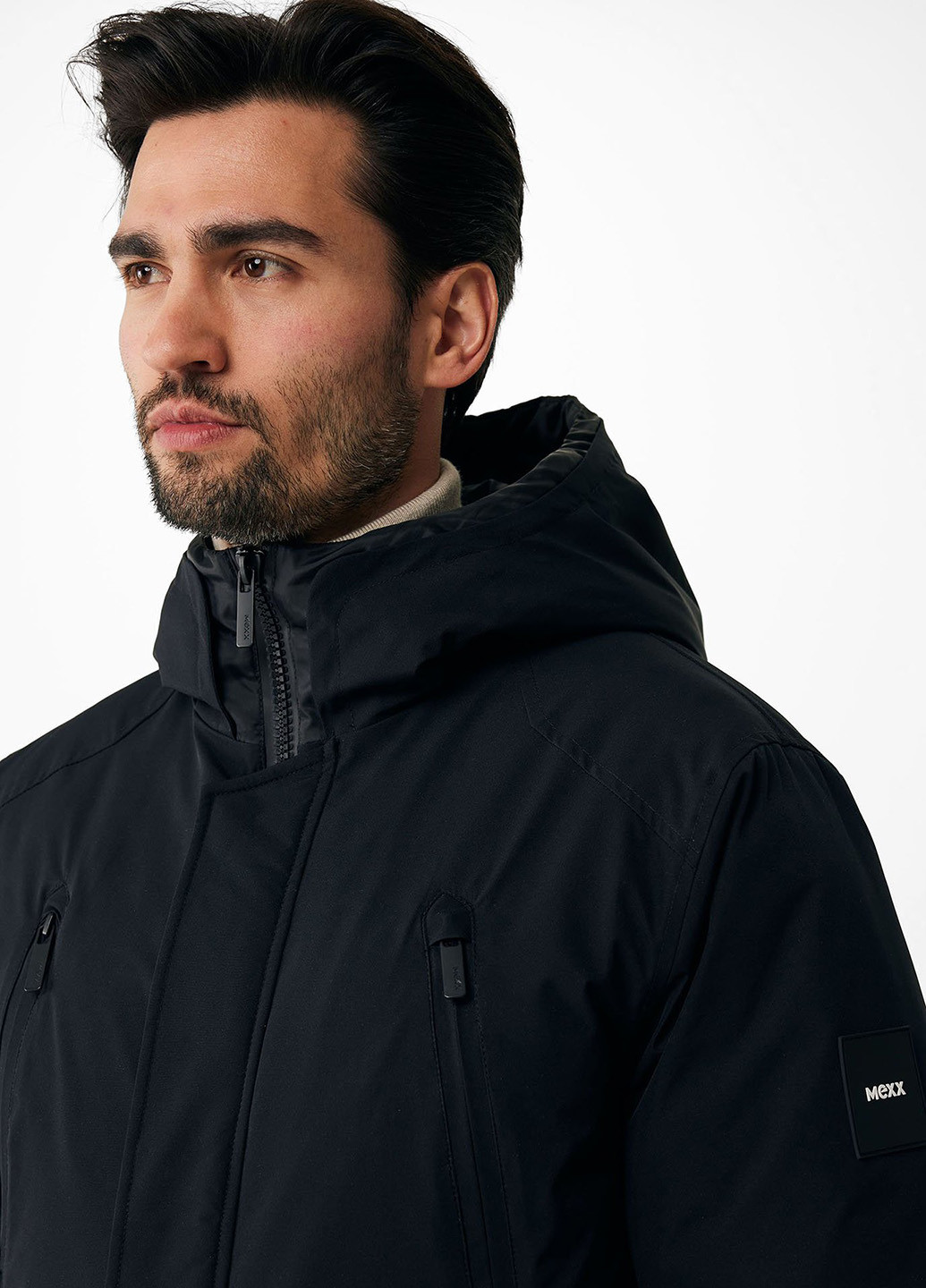 Черная зимняя куртка Mexx