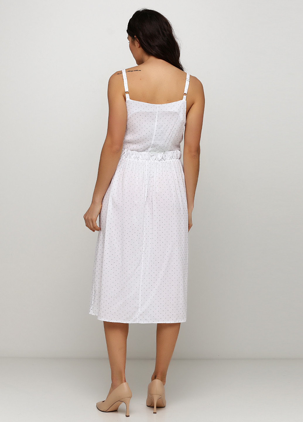 Белое кэжуал платье клеш ANVI с абстрактным узором