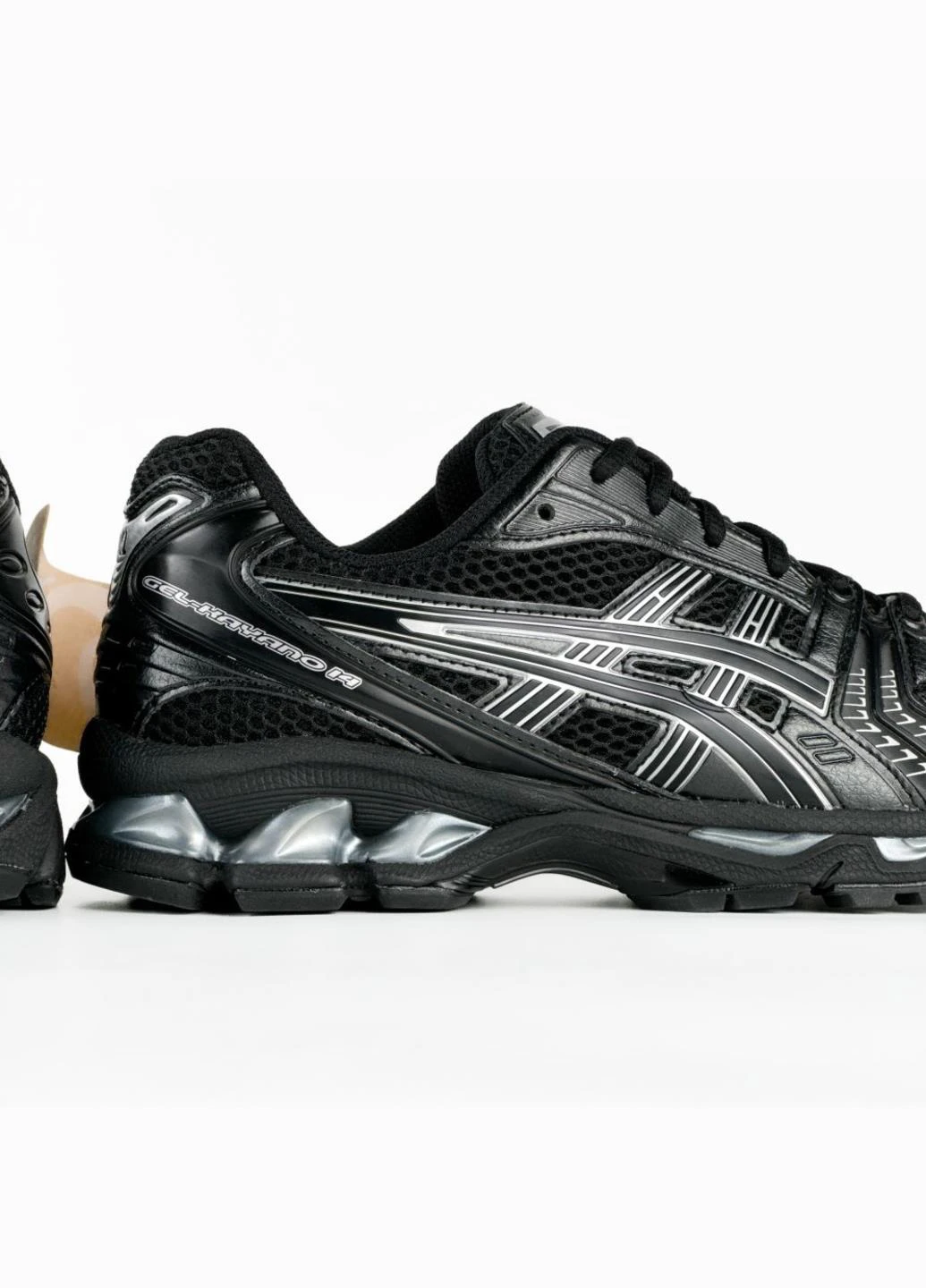 Черные демисезонные кроссовки 1201a019-006 Asics Gel-Kayano 14 Black Pure Silver