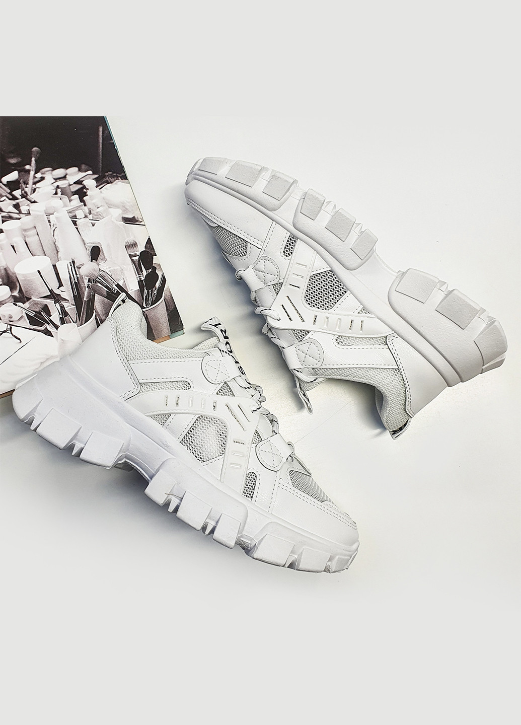 Белые демисезонные кроссовки на массивной подошве женские белые s19 sport 41 Fashion