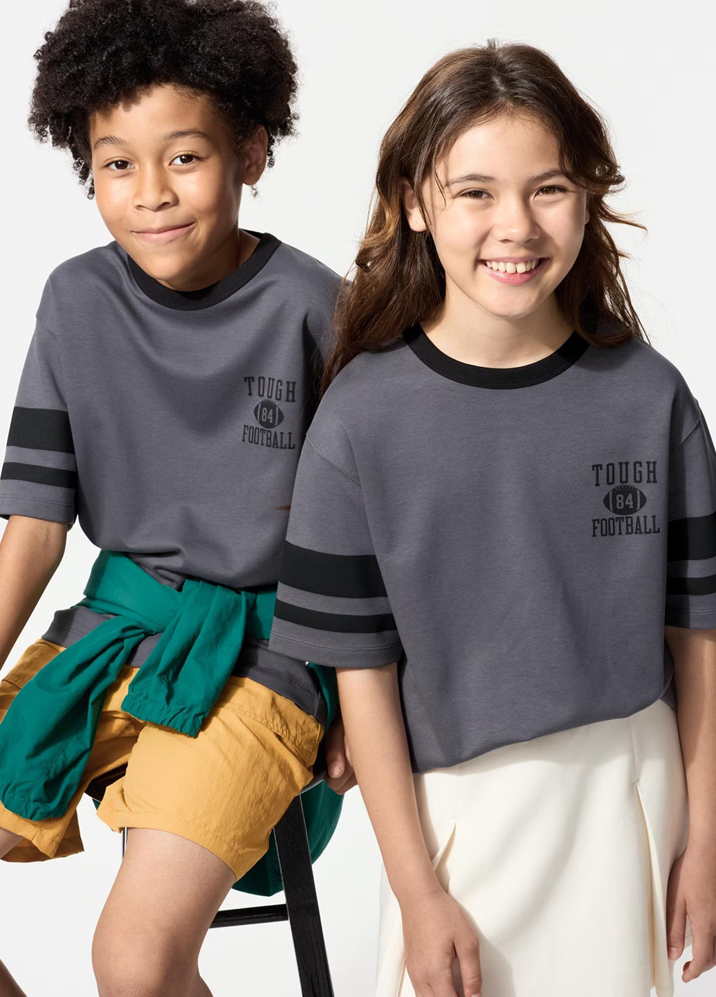 Сіра демісезонна футболка Uniqlo