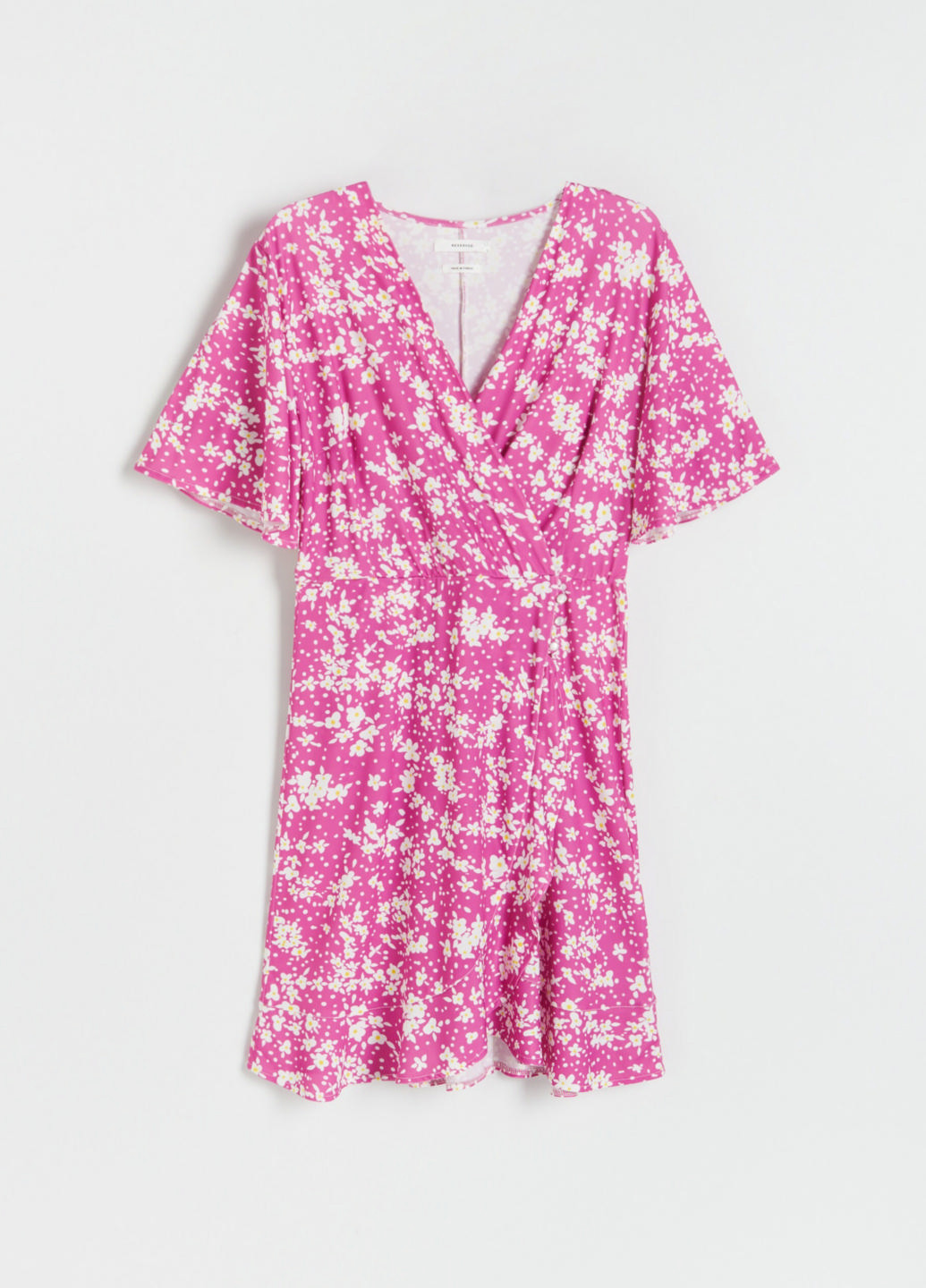 Рожева кежуал сукня на запах Reserved з квітковим принтом