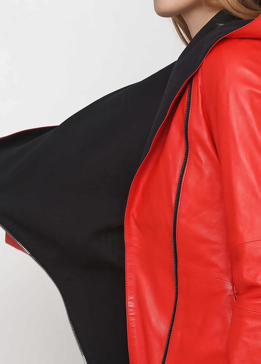 Яскраво-червона демісезонна куртка шкіряна Elibol