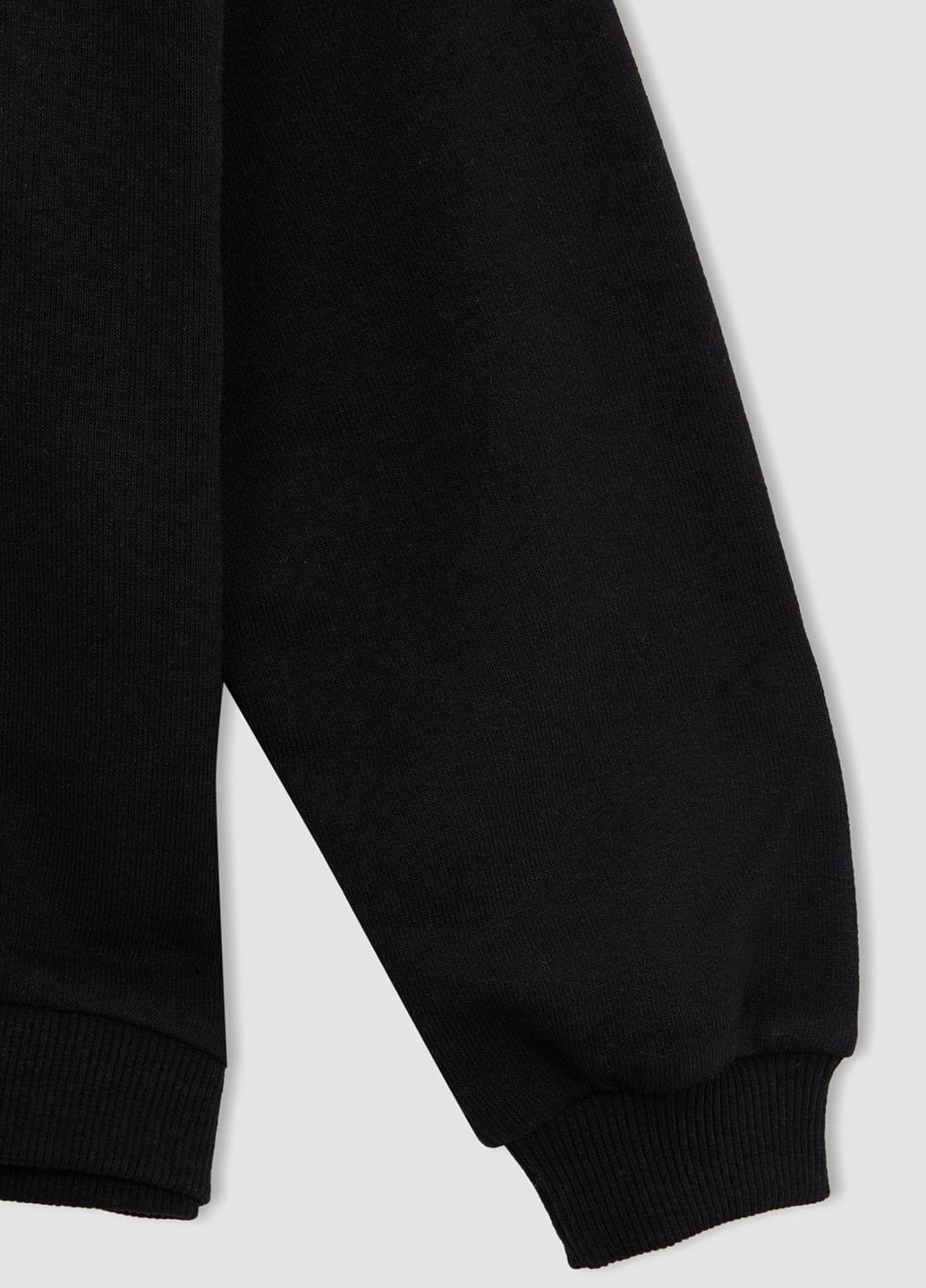 Чорний демісезонний костюм (світшот, штани) брючний DeFacto
