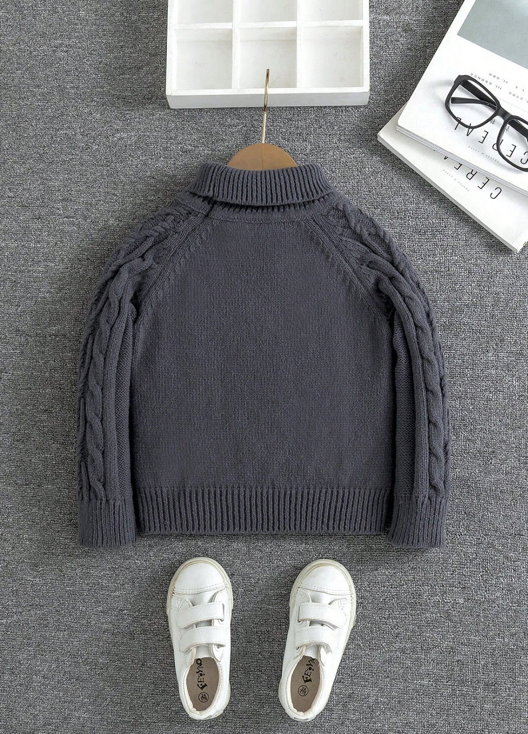 Темно-серый демисезонный свитер SHEIN