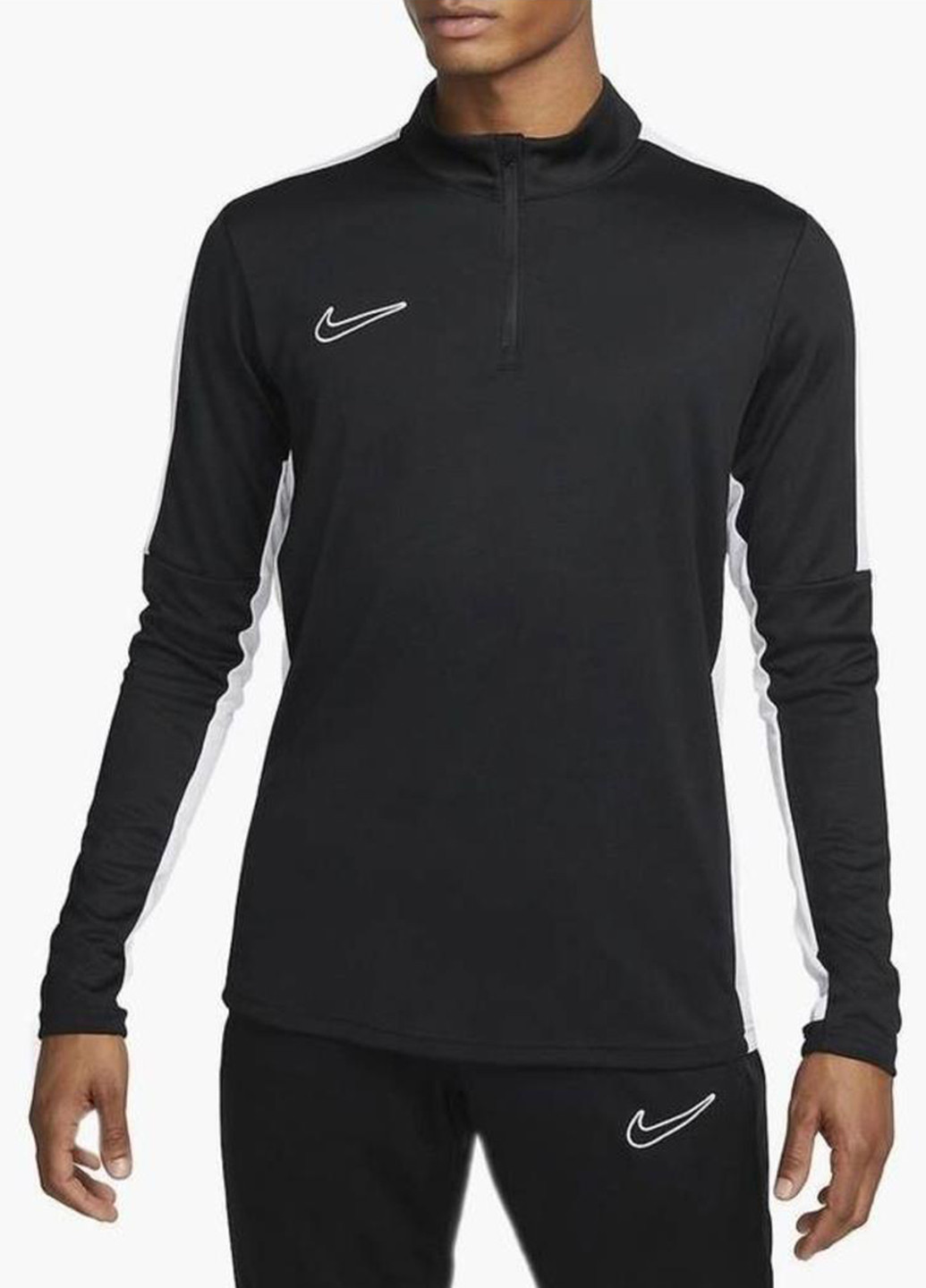 Черный демисезонный спортивный лонгслив Nike с логотипом