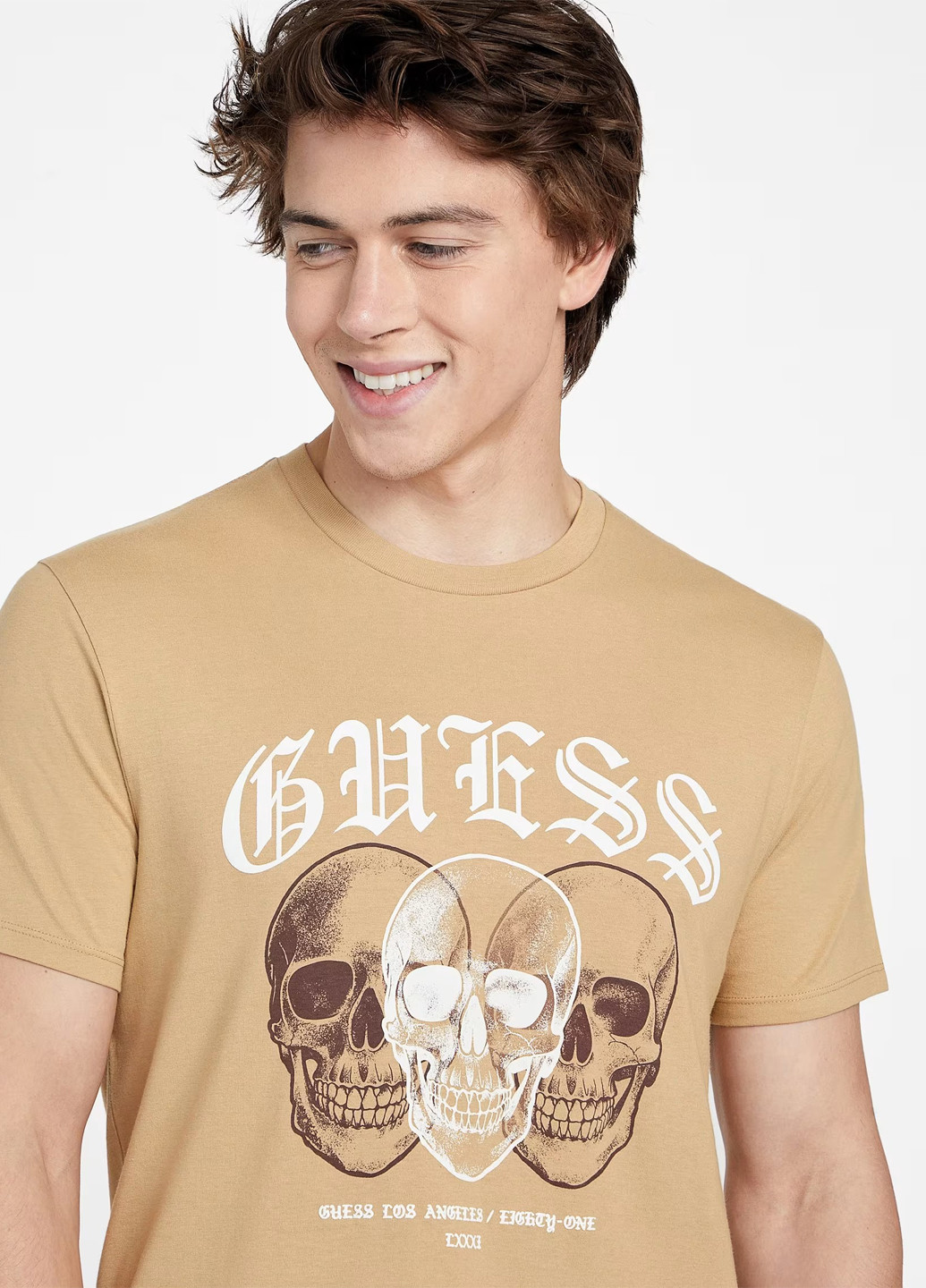 Бежевая футболка Guess