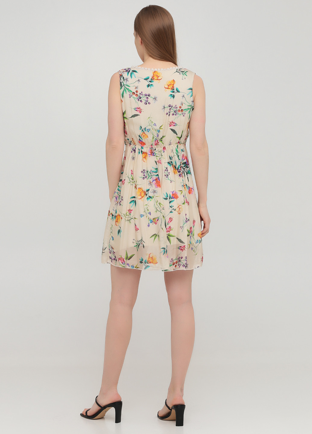 Бежевое кэжуал платье в стиле ампир Sarah Chole с цветочным принтом