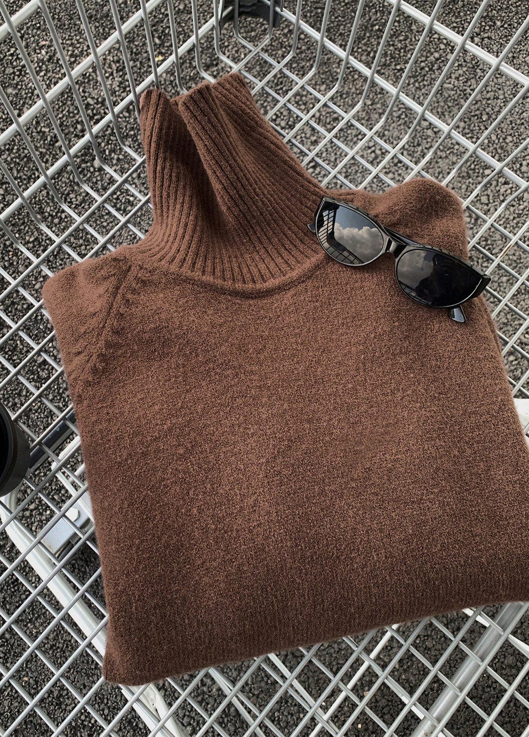 Коричневий зимовий светр SHEIN