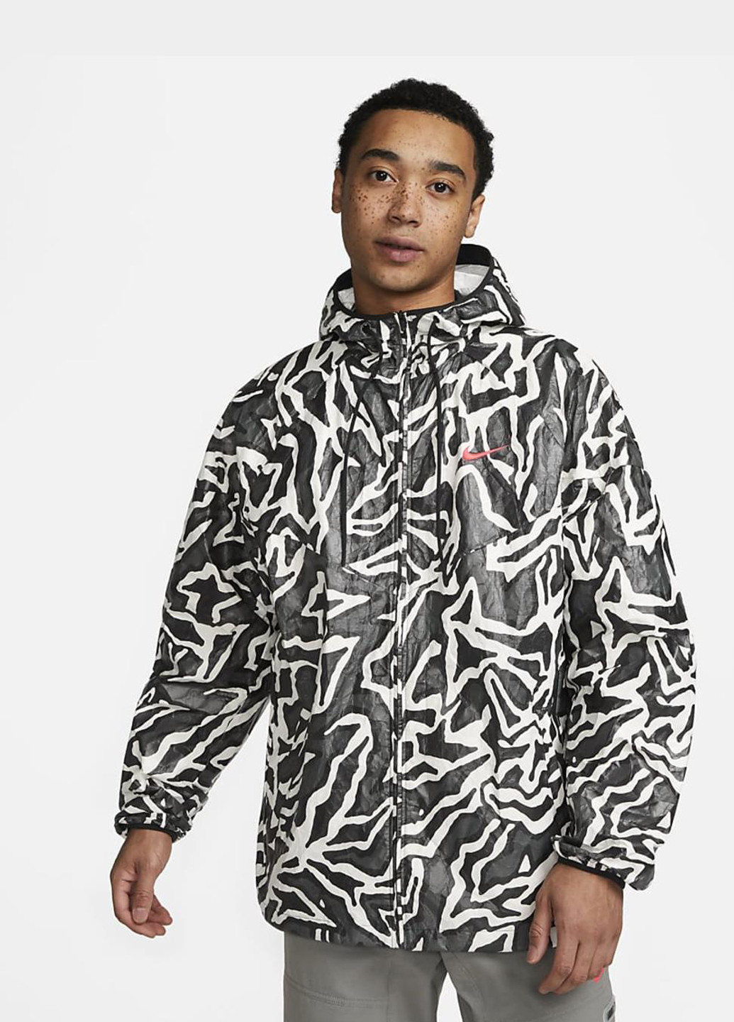 Чорно-біла демісезонна вітровка Nike Sportswear Trend