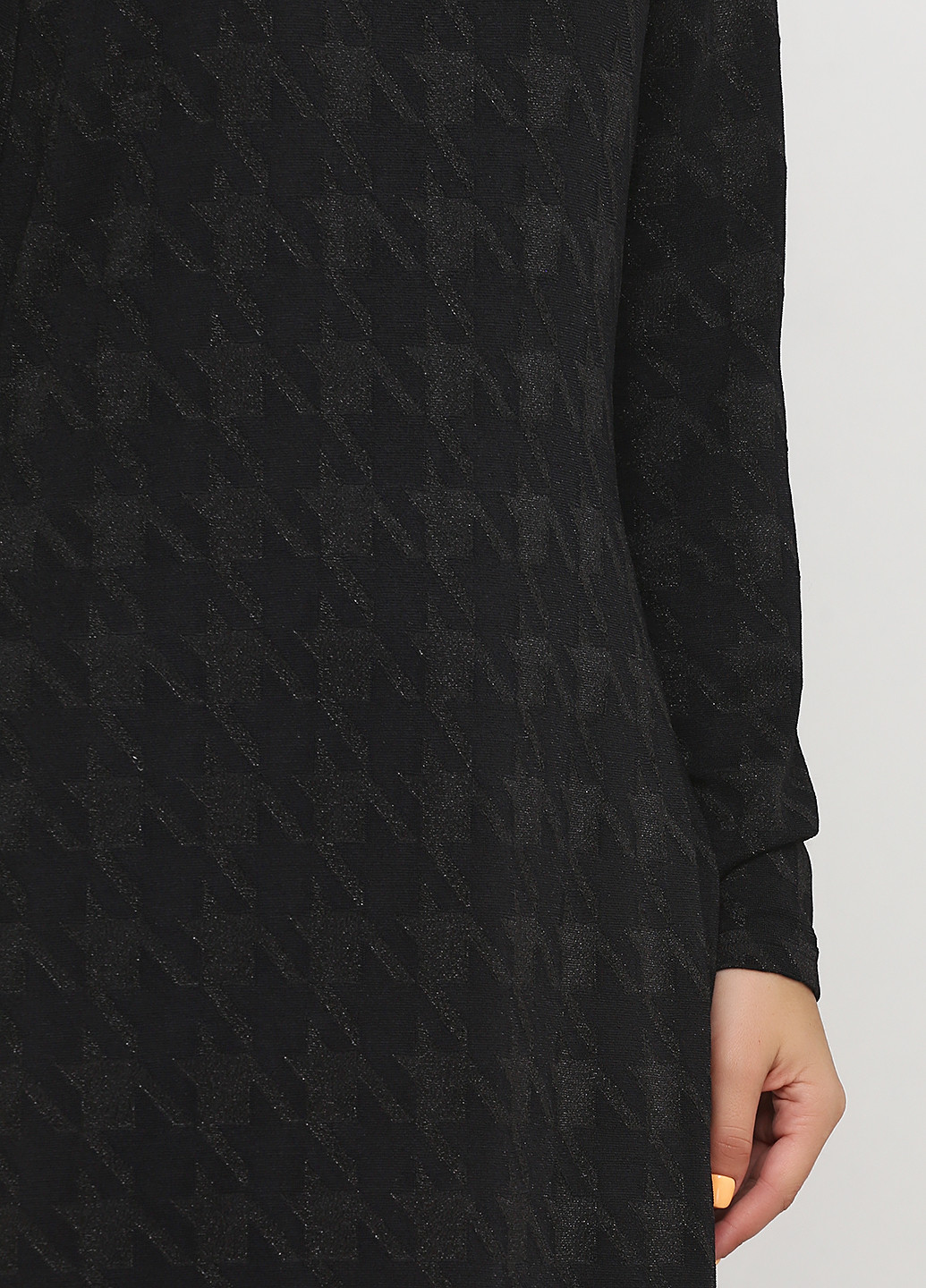 Черное кэжуал платье футляр Holly Bracken с геометрическим узором