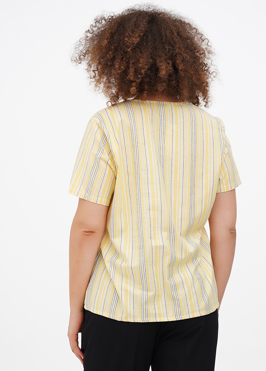 Жовта літня блуза Collection L