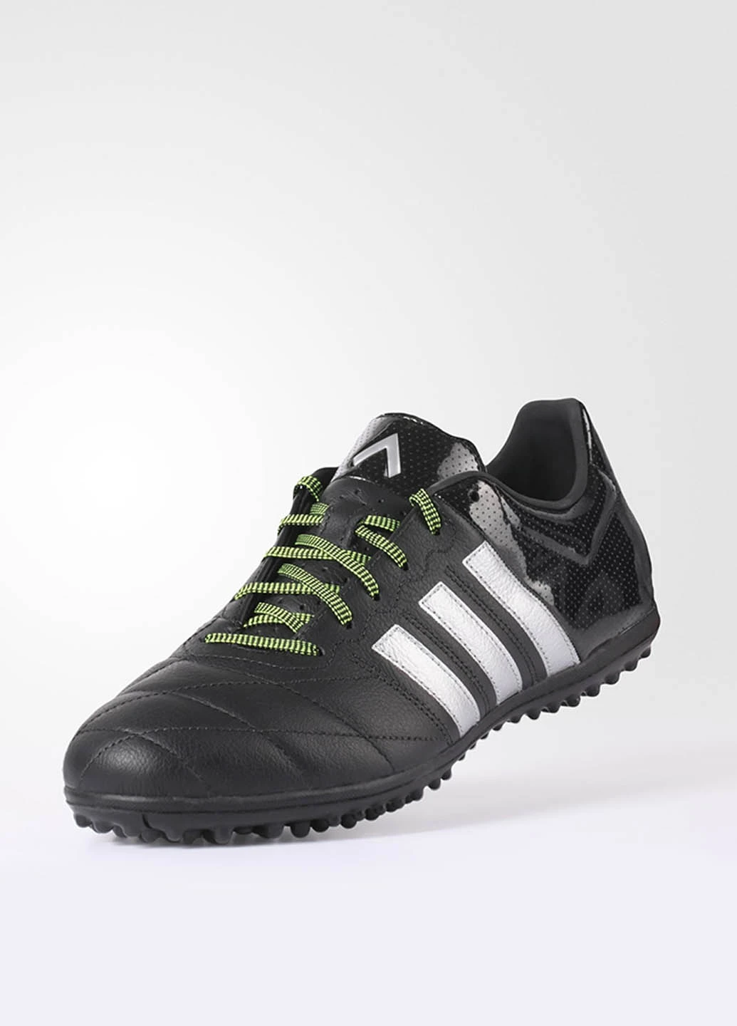 Черные бутсы adidas