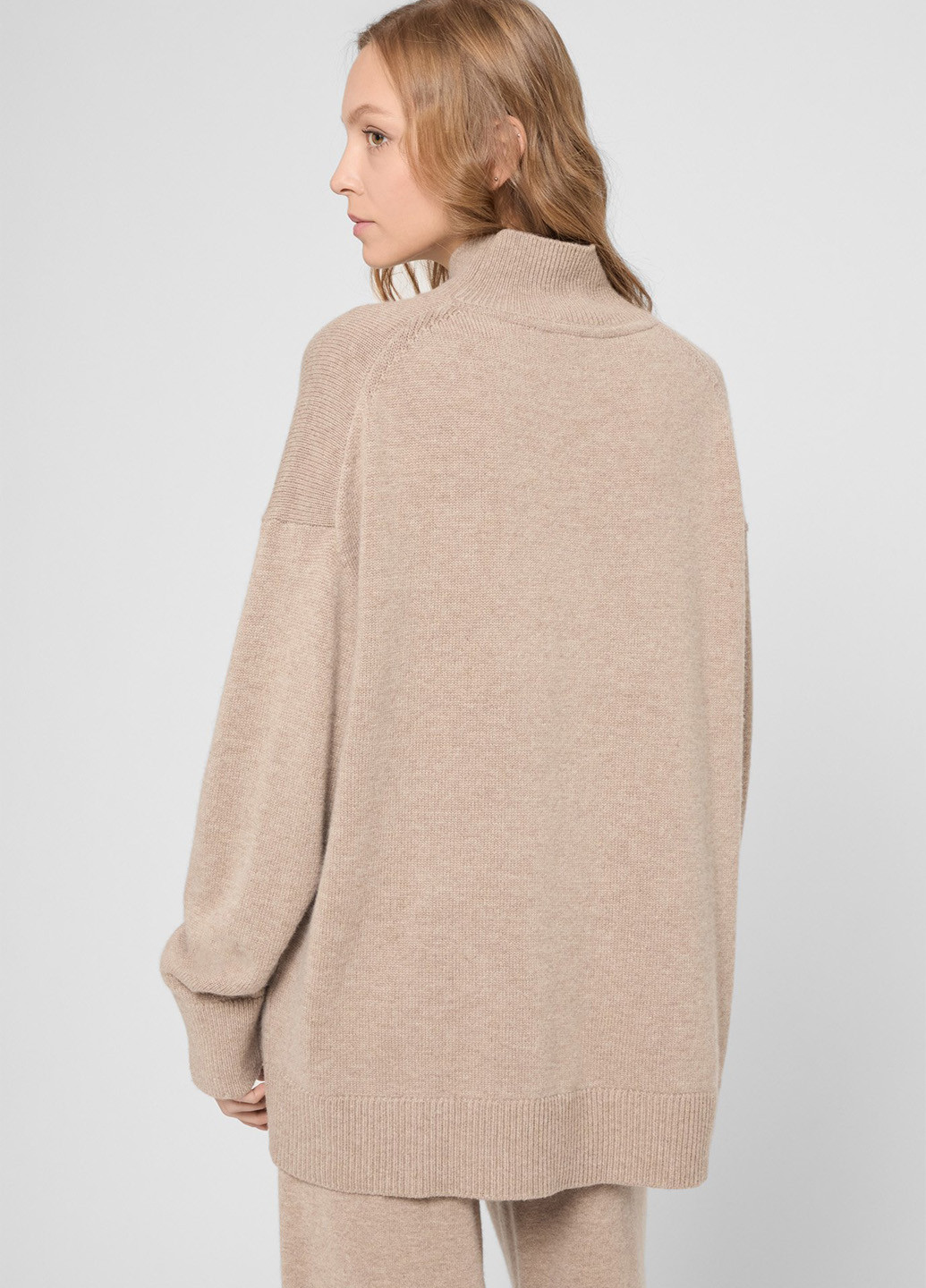 Бежевий демісезонний светр PRPY