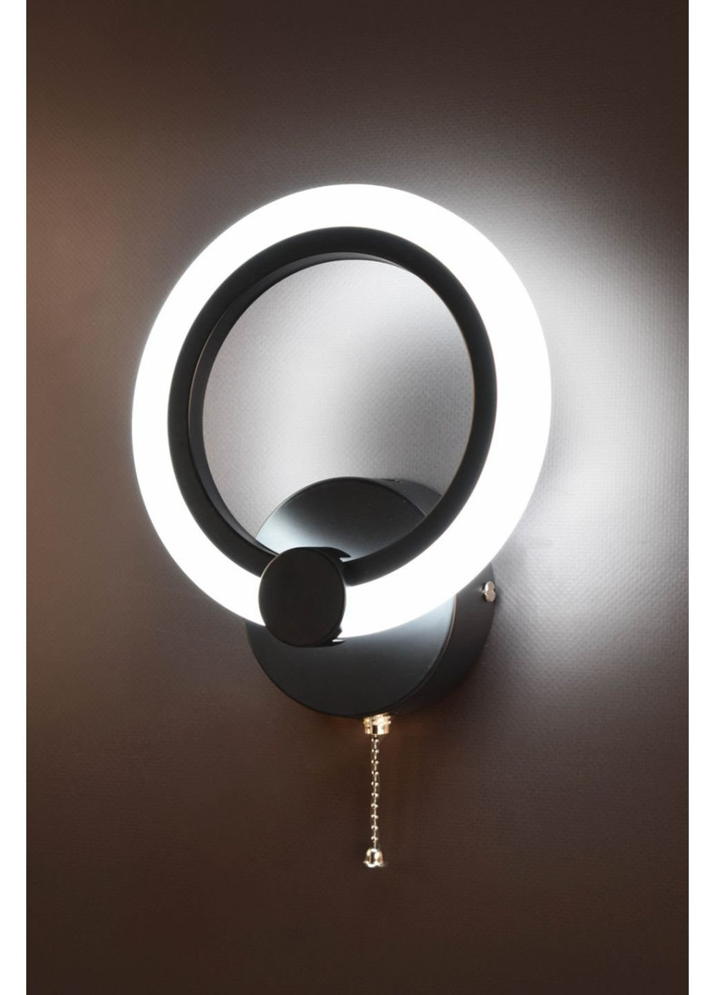 Бра настінна LED 2374/1S-bk Чорний 27х18х8 див. Sunnysky (253626859)