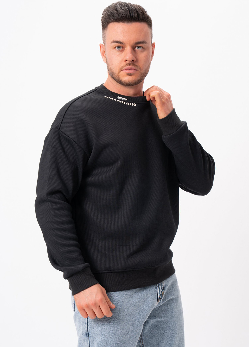 Черный свитшот Trend Collection надпись без декора (366377256)