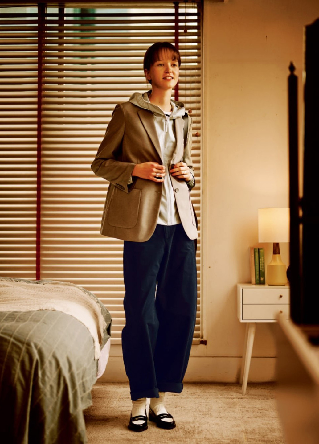 Серый женский жакет Uniqlo однотонный - демисезонный