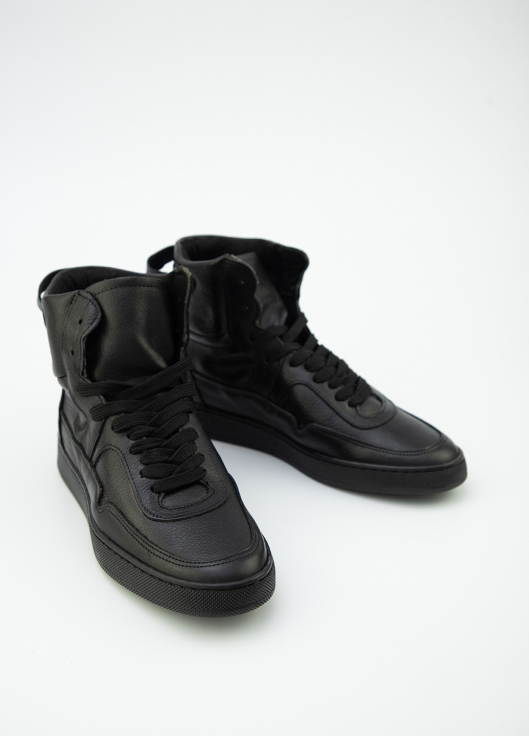 Черные осенние ботинки Respect
