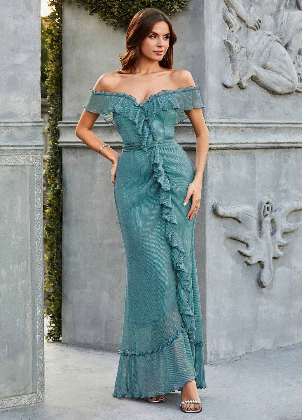 Бірюзова вечірня сукня з відкритими плечима SHEIN однотонна