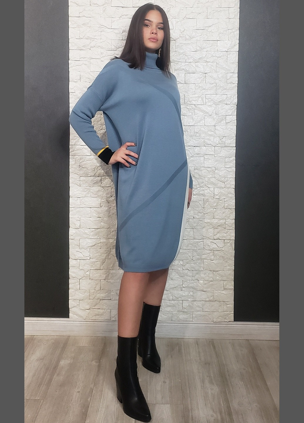 Голубое кэжуал платье платье-свитер di classe в полоску