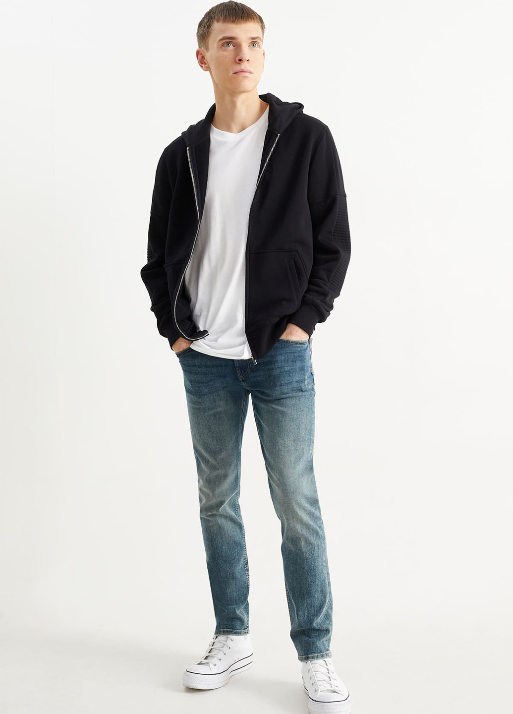 Темно-голубые демисезонные скинни джинсы C&A