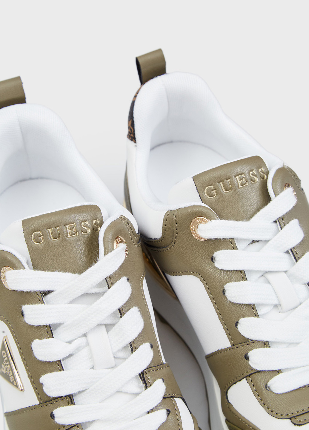 Кросівки Guess оливкові всесезони (315647523)