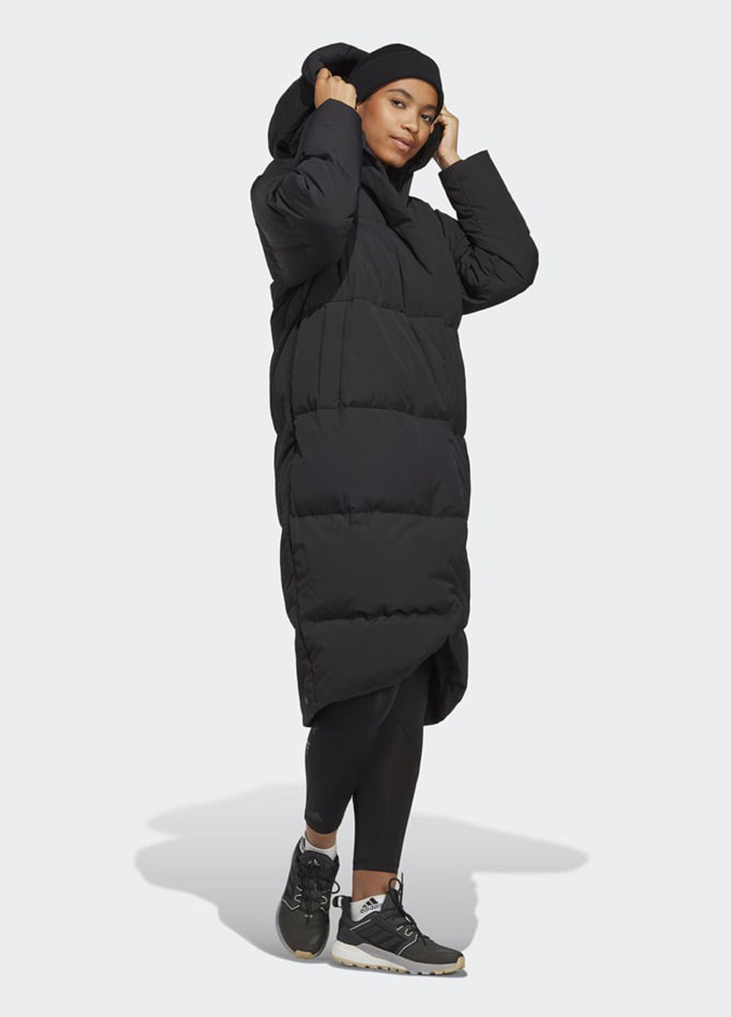 Чорний демісезонний Пуховик adidas