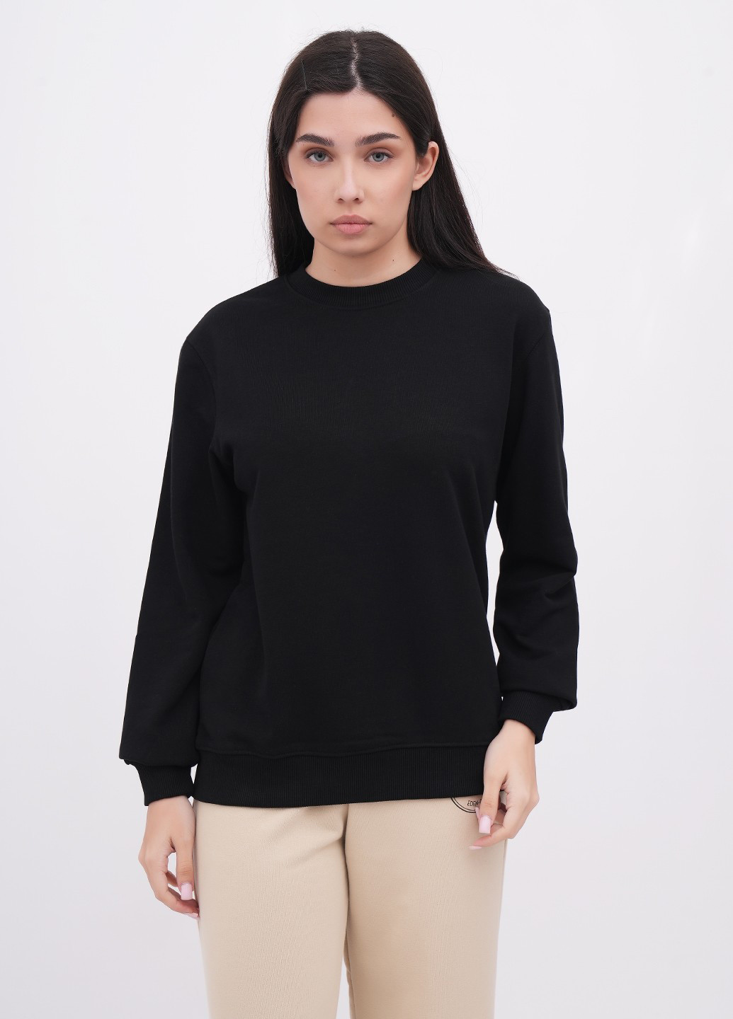 Чорний світшот EQUILIBRI однотонний без декору (341745031)