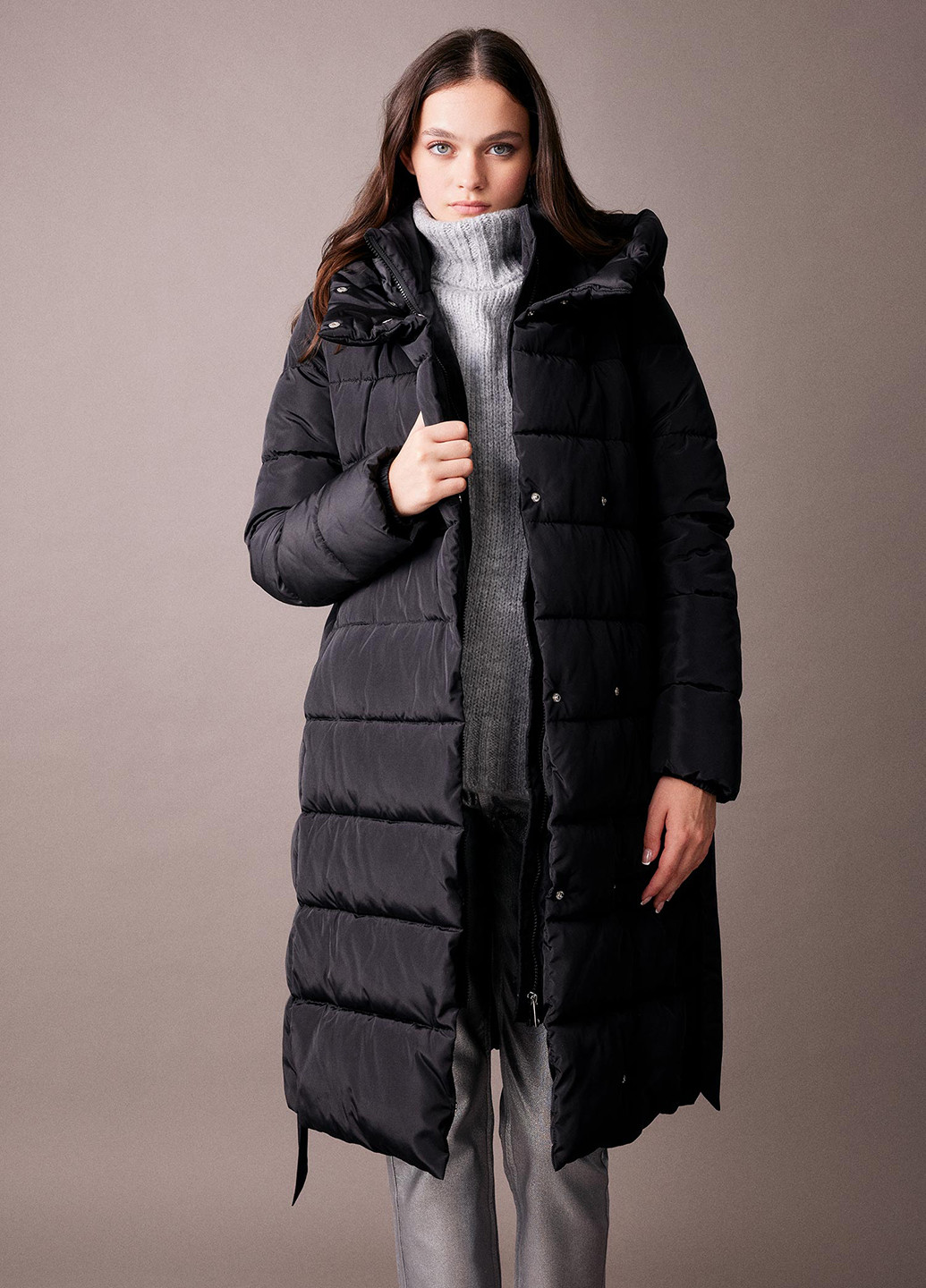 Черная зимняя куртка DeFacto