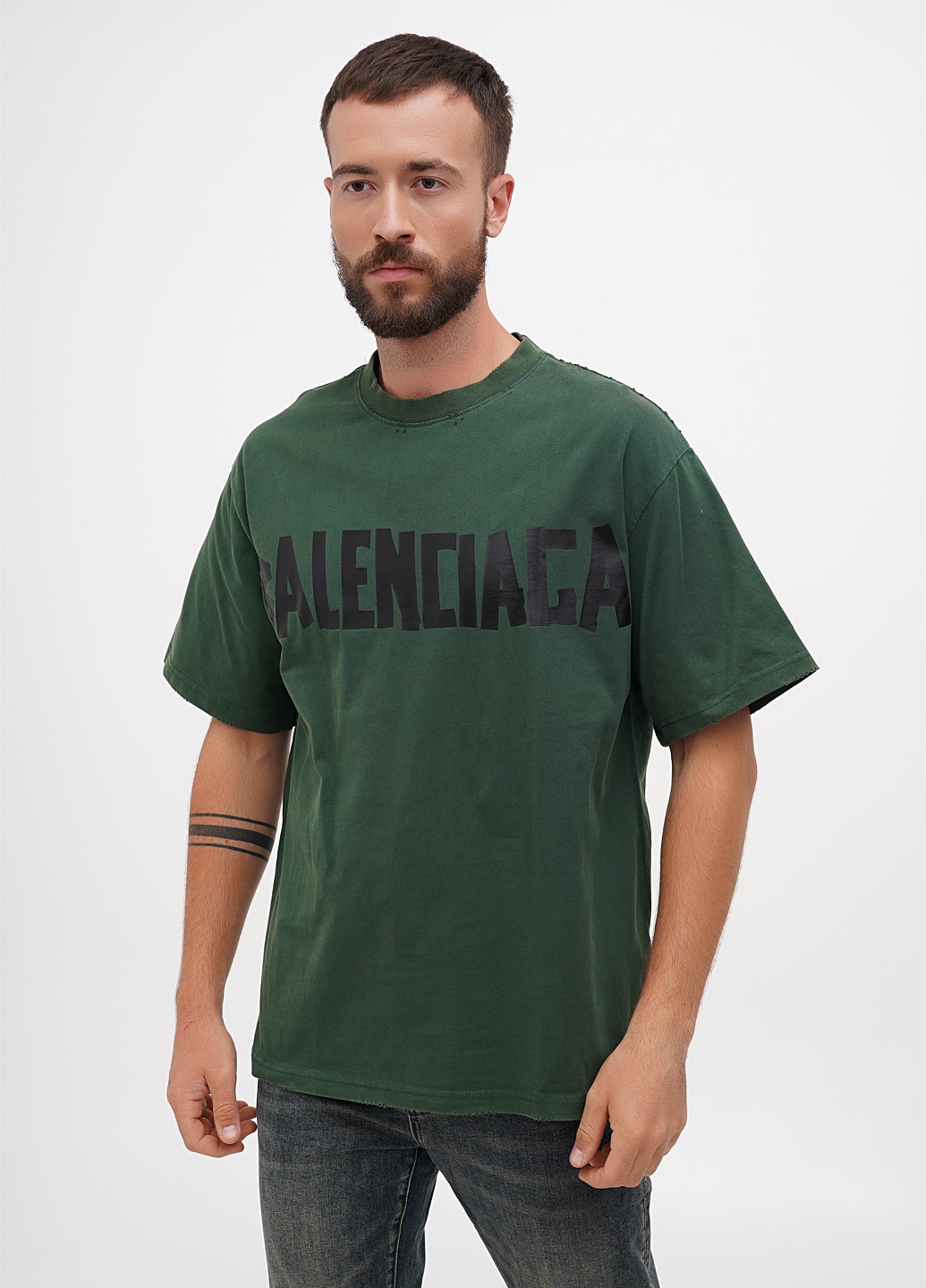Зеленая футболка Balenciaga