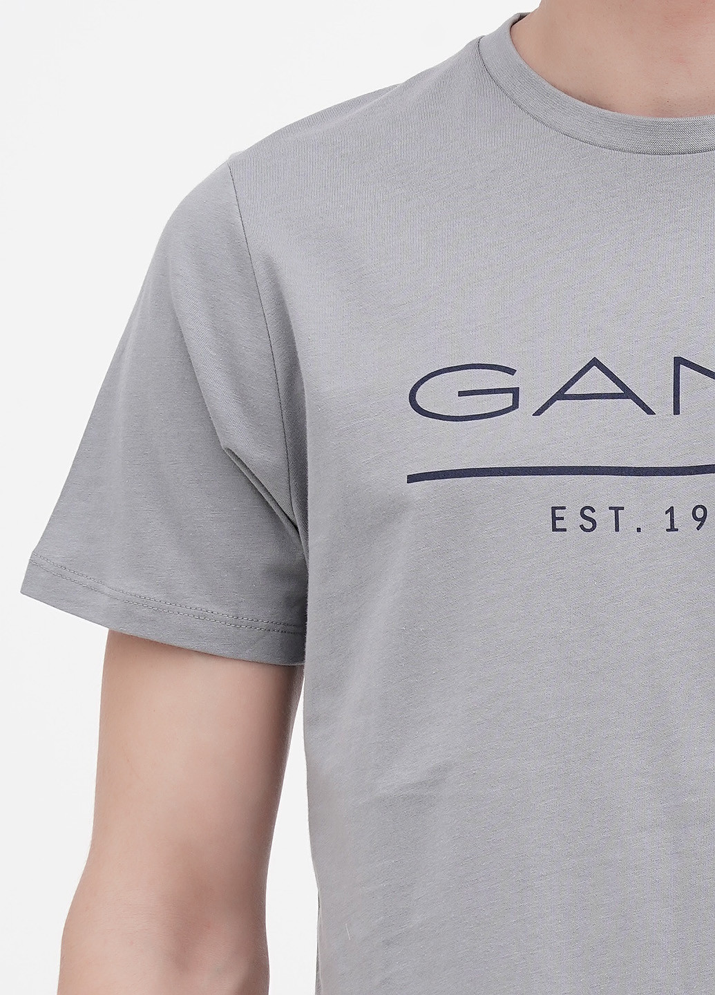 Сіра футболка Gant