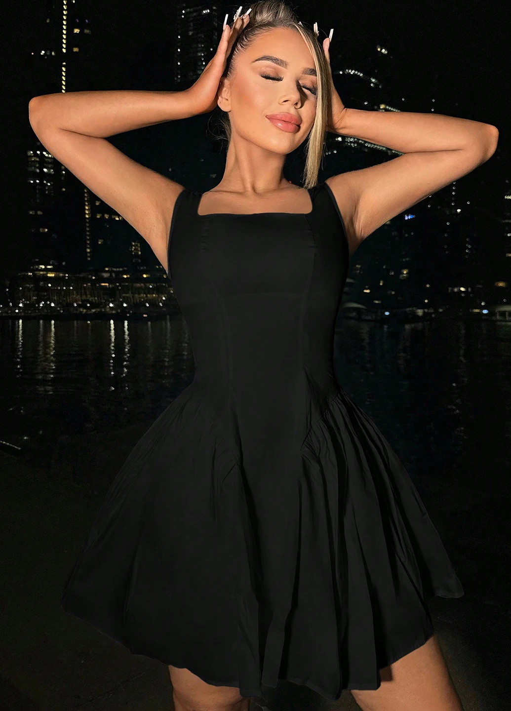 Черное кэжуал платье SHEIN однотонное