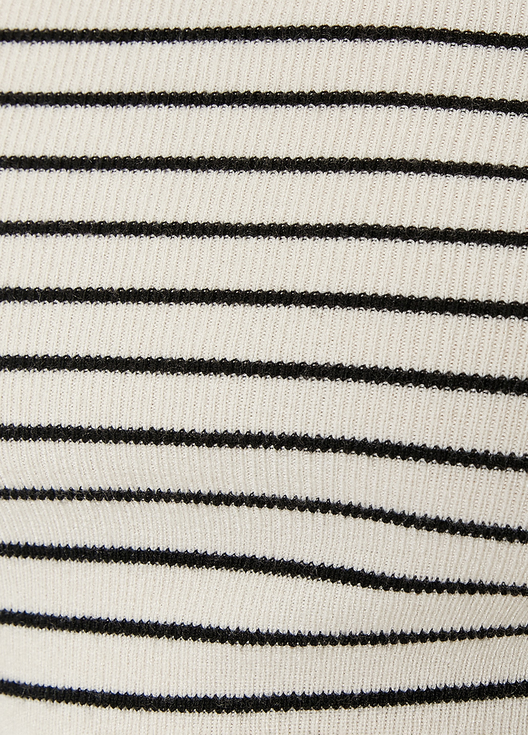 Черно-белый демисезонный свитер KOTON