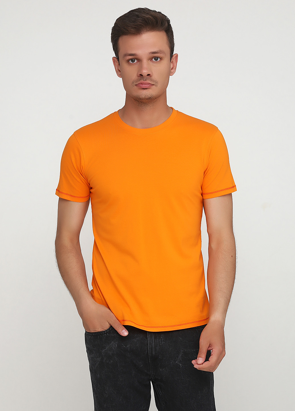 Оранжевая футболка XIOS