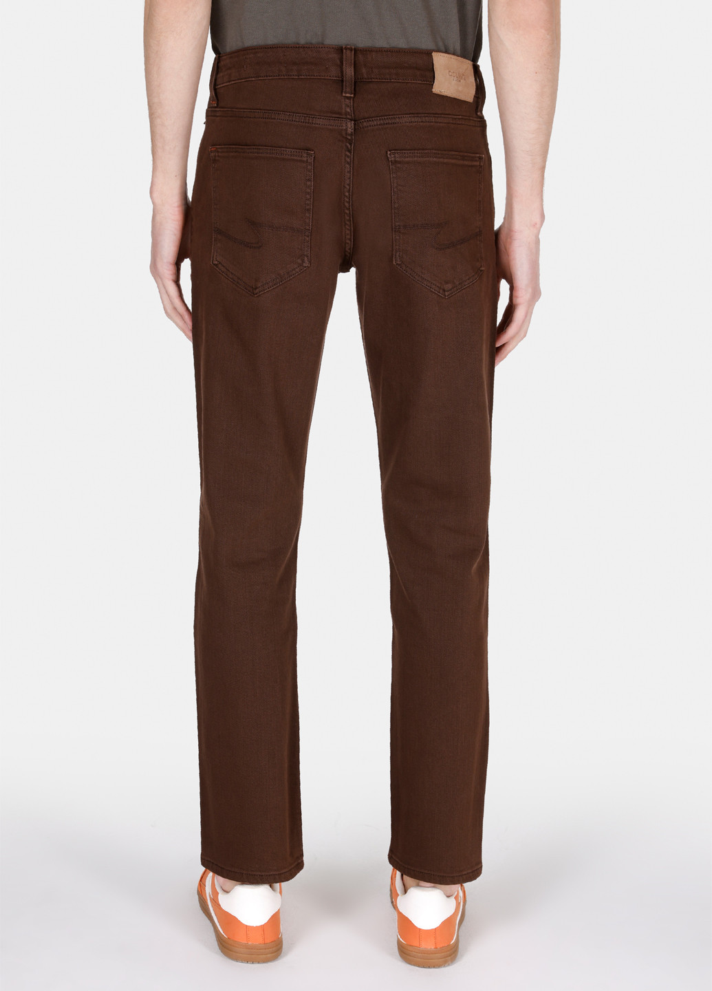 Коричневые демисезонные зауженные джинсы Colin's