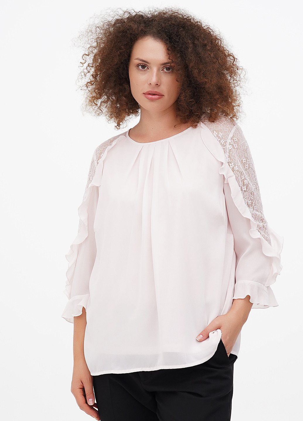 Светло-розовая летняя блуза Alessa W
