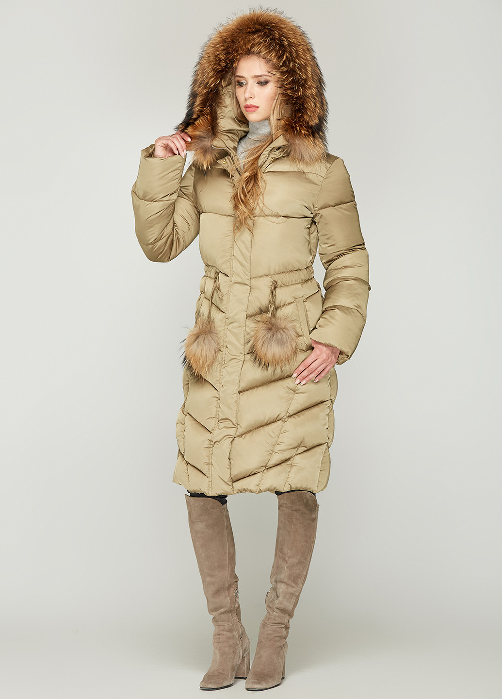 Оливковая зимняя куртка MN